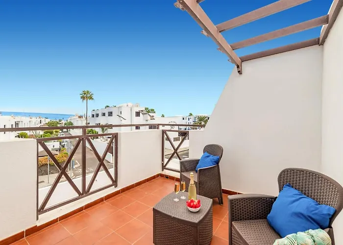 Rincon Lanzarote By * Puerto del Carmen (Lanzarote)